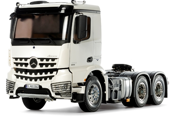 タミヤ ビッグトラックRCカー【メルセデス・ベンツ アロクス3363 6×4 クラシックスペース】をレビュー